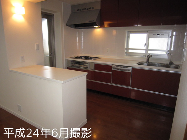 愛知県名古屋市千種区鹿子町５丁目 キッチン