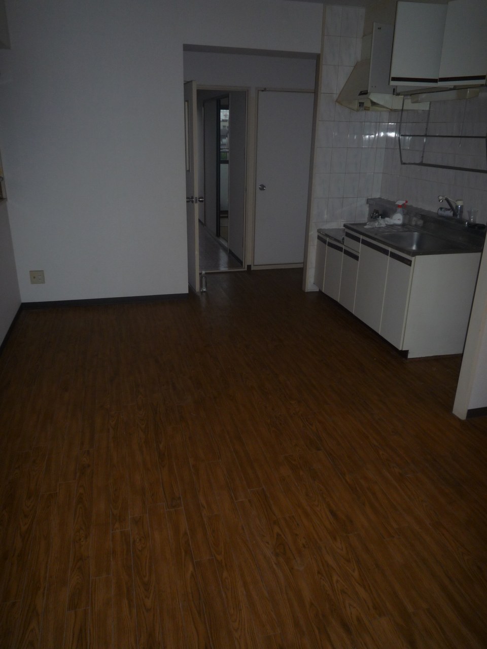 愛知県名古屋市熱田区四番２丁目 リビング