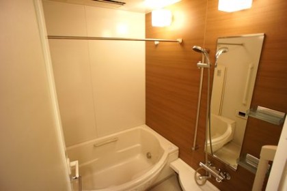 愛知県名古屋市千種区高見２丁目 風呂画像