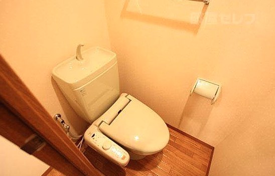 愛知県名古屋市中区栄５丁目 トイレ