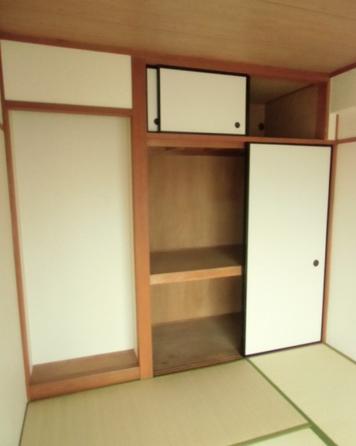 シンエービル 収納