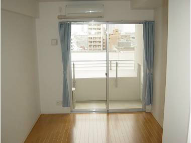 愛知県名古屋市中区大須３丁目 リビング