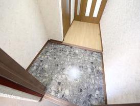 愛知県名古屋市中区正木４丁目１１番１３号 玄関