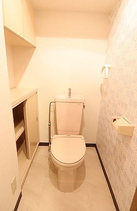 愛知県名古屋市中区千代田４丁目 トイレ