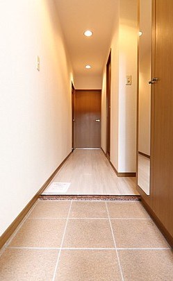 愛知県名古屋市中区千代田４丁目 玄関