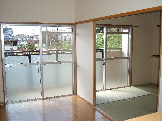 愛知県名古屋市南区本城町１丁目 リビング