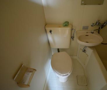 愛知県名古屋市千種区千種３丁目 トイレ