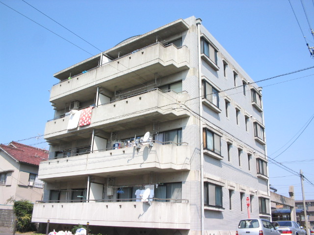 アビタシオン草薙 外観