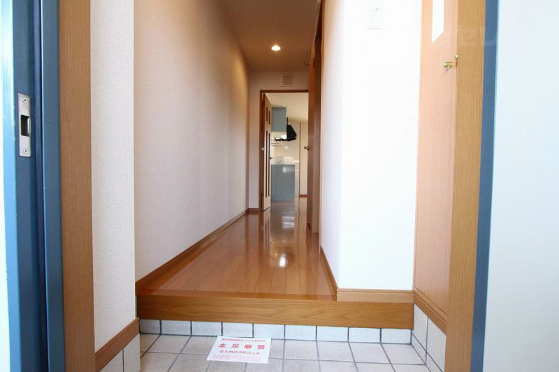 愛知県名古屋市中川区戸田５丁目 玄関