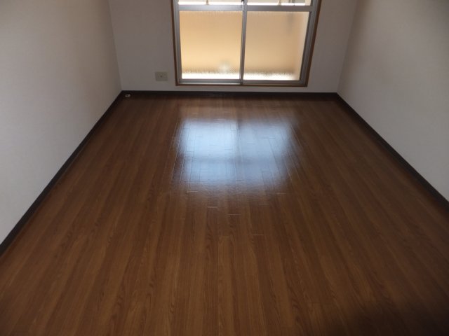 愛知県名古屋市中村区上米野町３丁目 リビング
