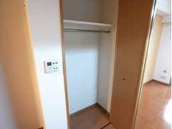 愛知県名古屋市中区新栄１丁目14-26 802 収納
