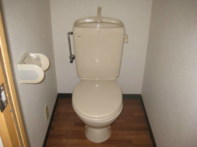 愛知県名古屋市東区新出来２丁目 トイレ