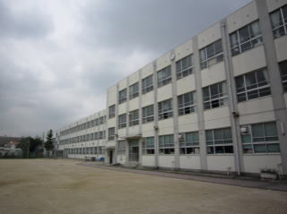 愛知県名古屋市中村区黄金通１丁目 小学校