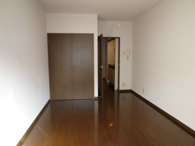 愛知県名古屋市千種区堀割町２丁目 ベッドルーム