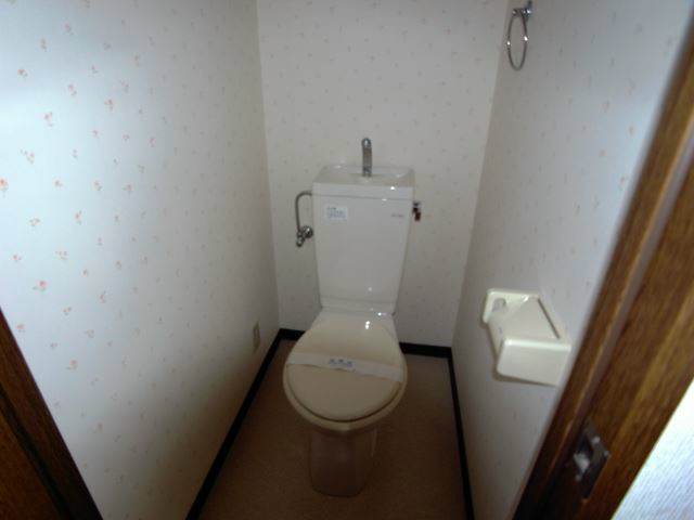 愛知県名古屋市千種区鏡池通４丁目 トイレ
