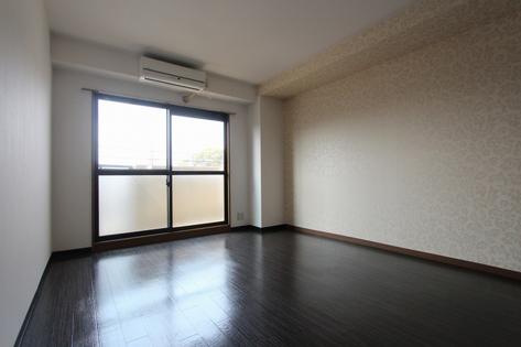 愛知県名古屋市中村区牛田通２丁目 リビング
