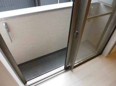 愛知県名古屋市熱田区一番２丁目 ベランダ
