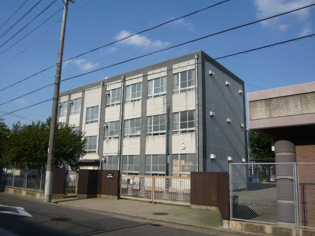 愛知県名古屋市中村区宿跡町３丁目 小学校