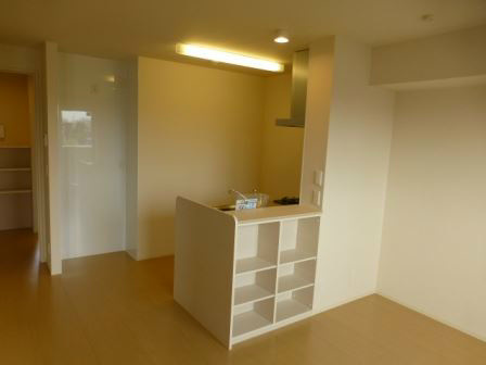 エル・ラヴィーヌ　C リビング