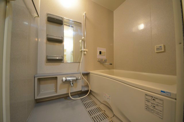 愛知県名古屋市東区泉１丁目 風呂画像