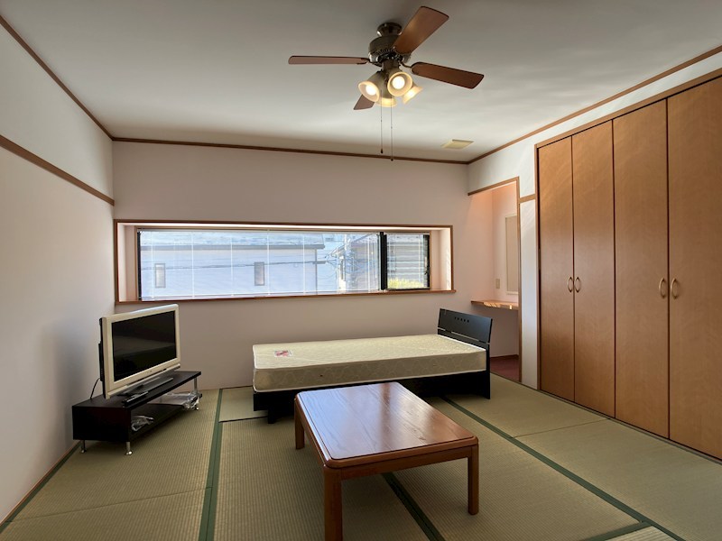 ウィスタリアA リビング