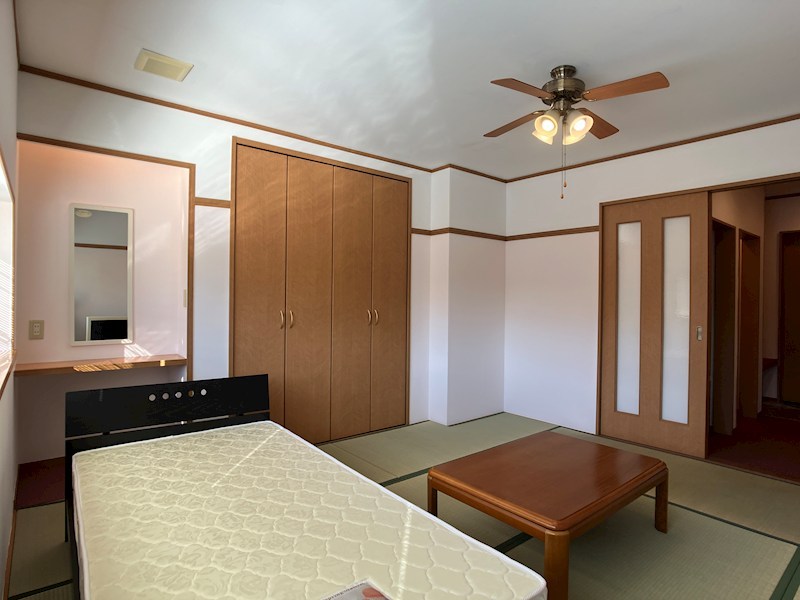 ウィスタリアA ベッドルーム