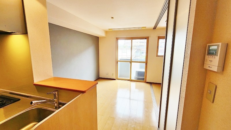 FarPlace小倉西(ファープレイス小倉西) B棟 リビング