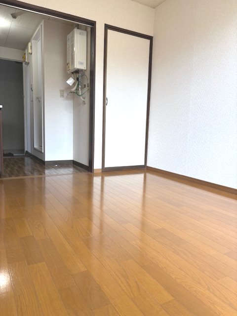 シングルス大岡山 リビング
