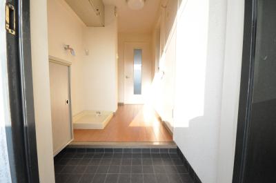 ギャラン工大駅前 玄関