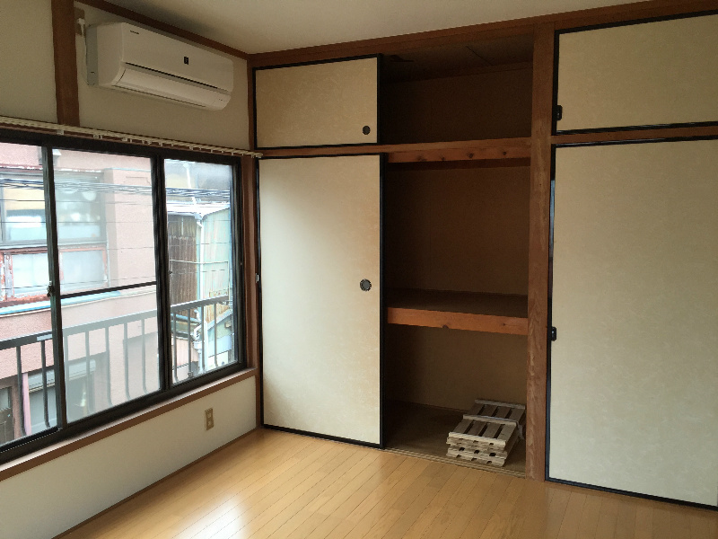 足立荘 ベッドルーム