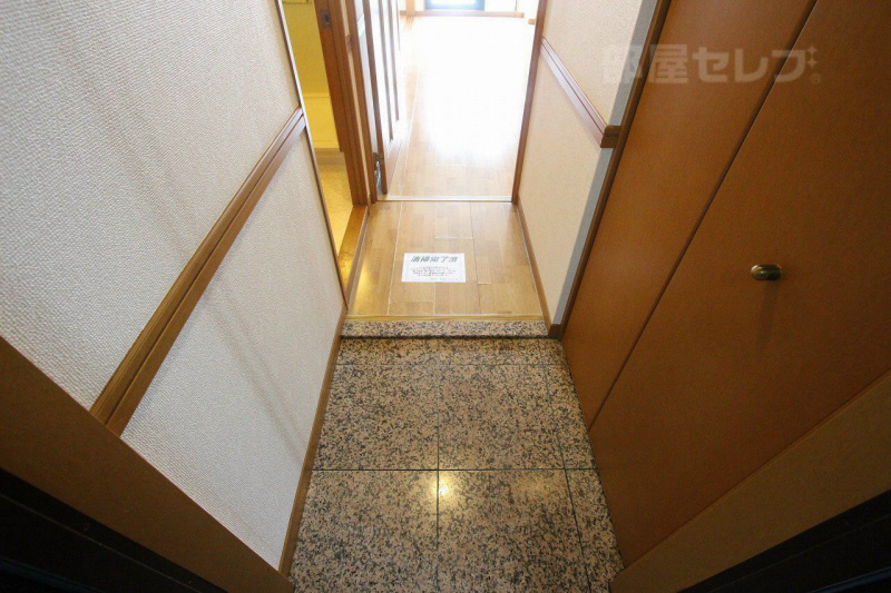 愛知県名古屋市中区新栄１丁目 玄関