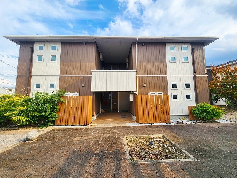 アルアミスタA棟  203号室 外観