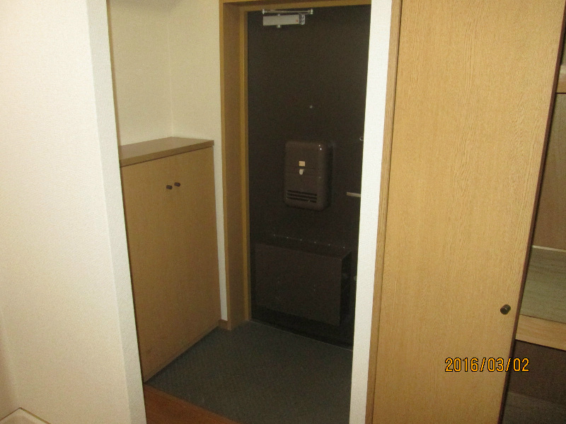 門倉第2湘南台ビル  玄関