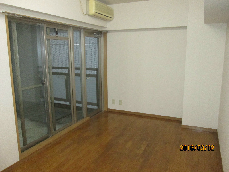 門倉第2湘南台ビル  リビング