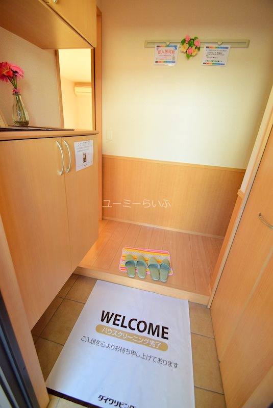 クレールN 玄関