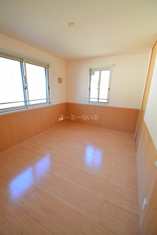 クレールN ベッドルーム