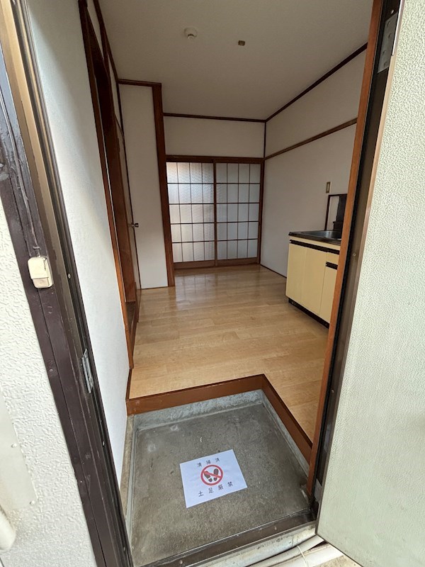 コーポ清水 玄関