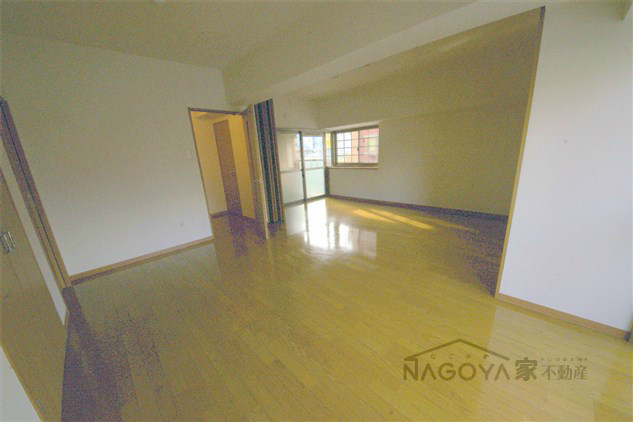 山八第６ビル リビング