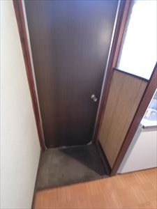 佐藤アパート 玄関