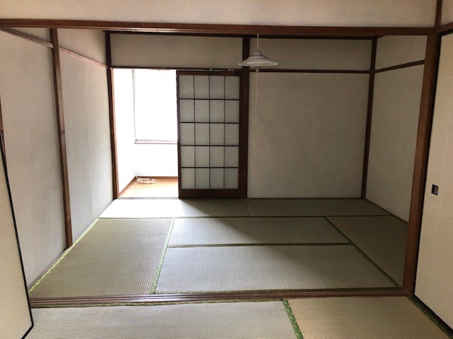 佐藤アパート ベッドルーム