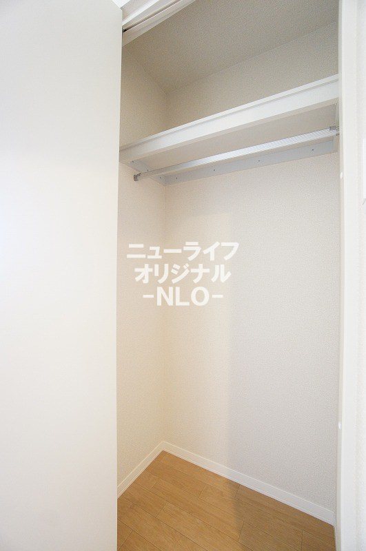 ノイエス・レーベン その他