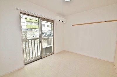 MOON朝日ヶ丘Ｂ棟 ベッドルーム