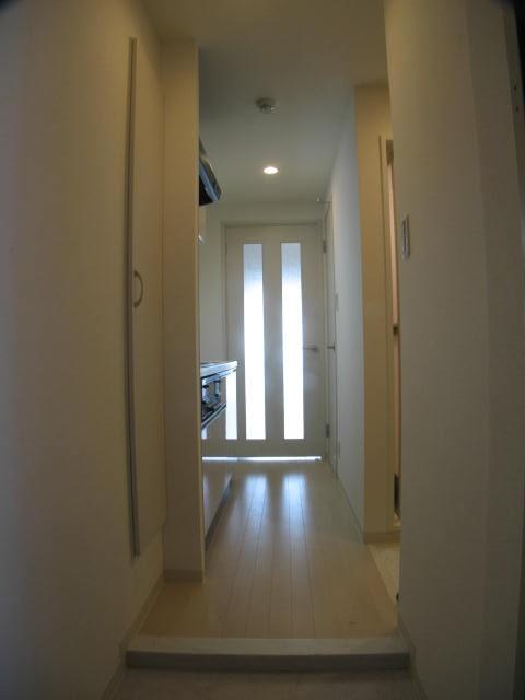 サイネヒルズ 玄関