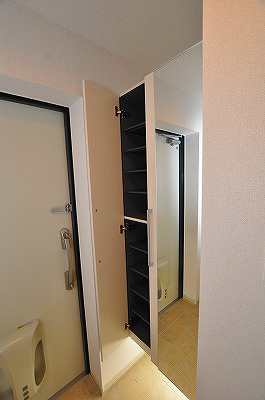 プランドール  玄関