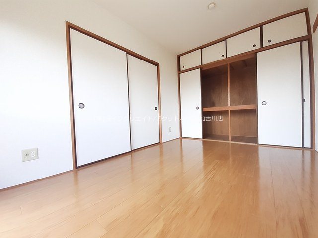 プリンスハイツ ベッドルーム