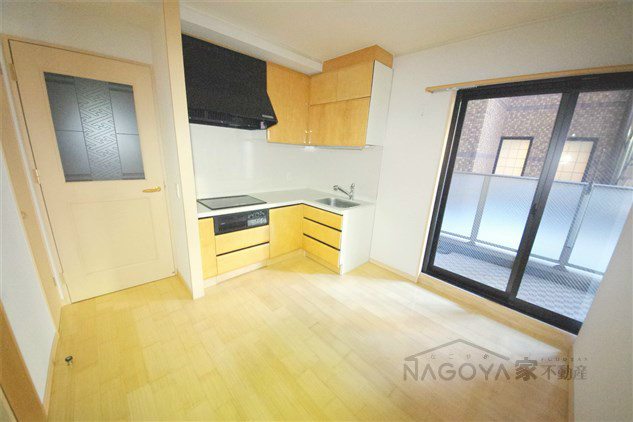 RｰCourt泉 リビング