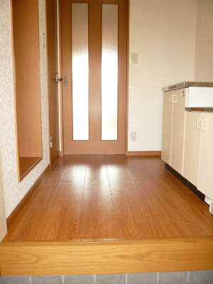 ハイツひばり 玄関