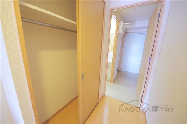 Gramercy Shirakawa Koen その他3