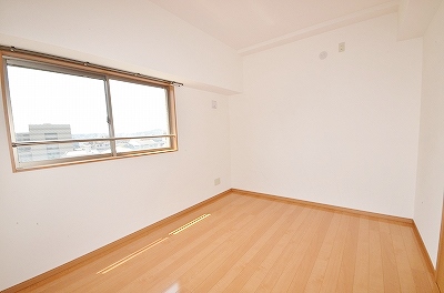 メゾンド・ファミーユ門司港 ベッドルーム