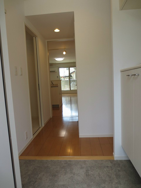 エルム湘南太平台B棟 玄関